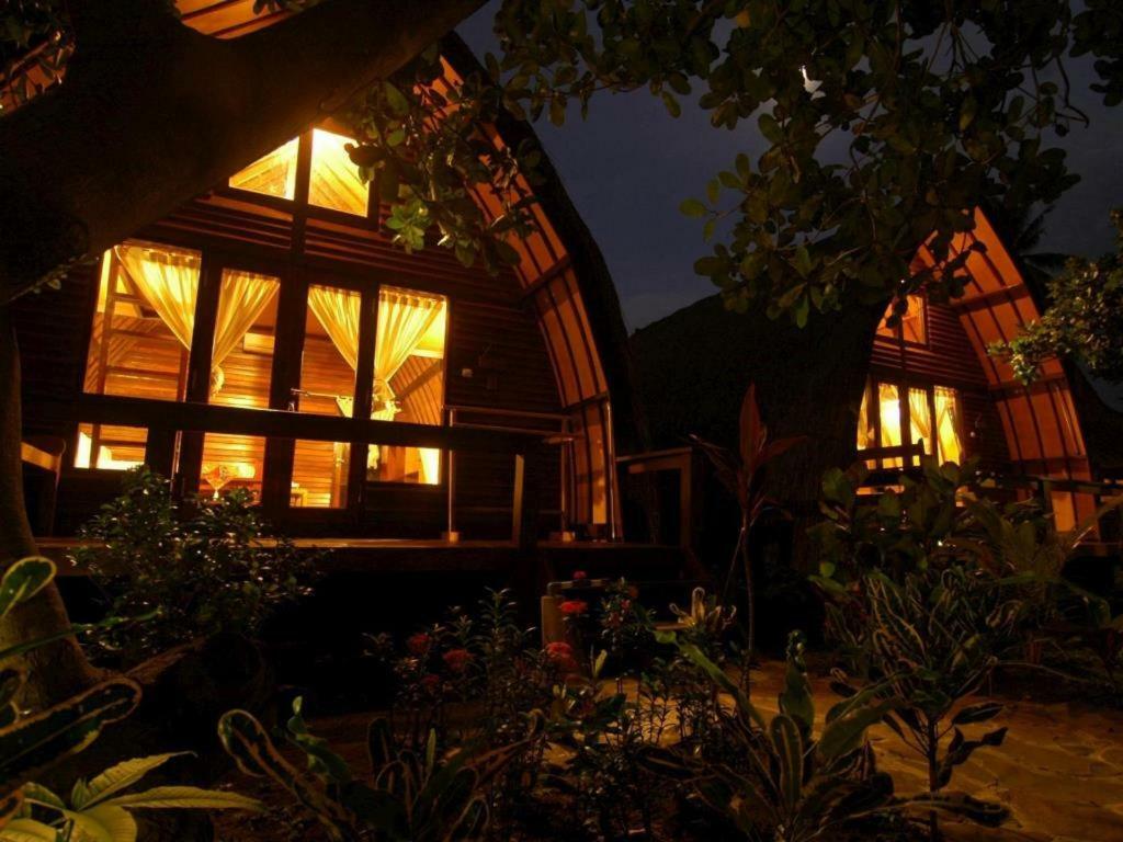 Omah Gili Hotel Гили-Эйр Экстерьер фото